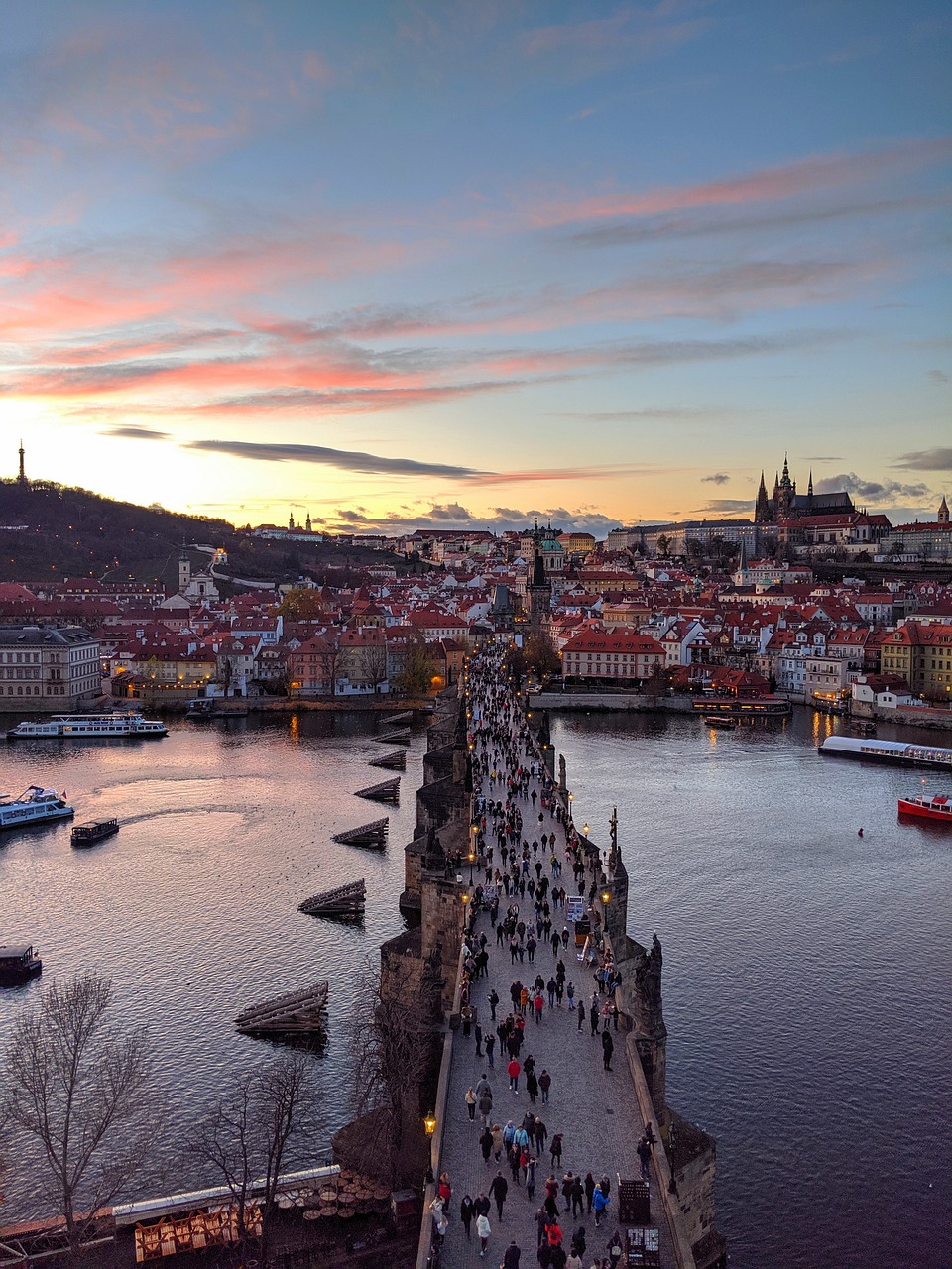 Praha je opravdu krásné město. 